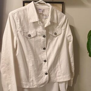 White Jacket Size 8P
